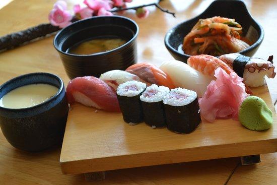 Sakura Sushi